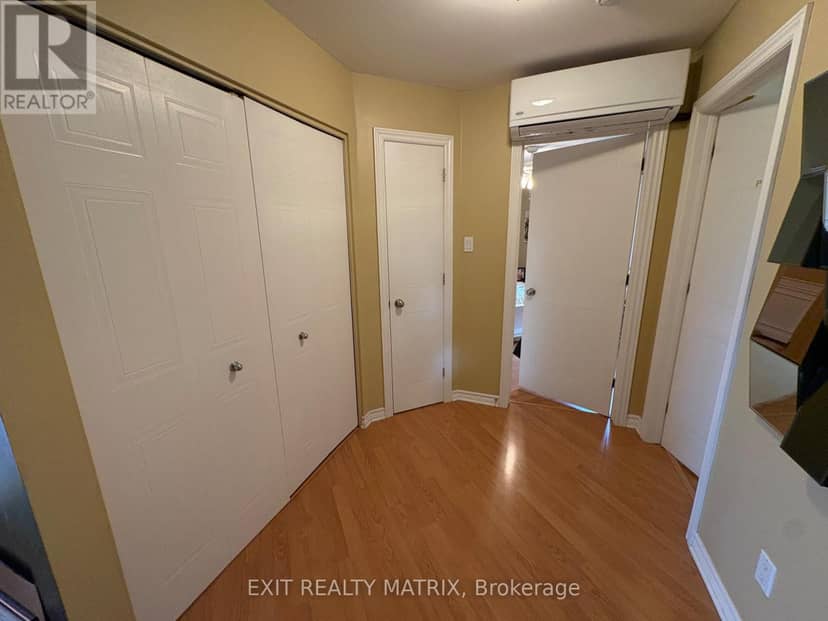 18 - 5 Marcel Street — photo 15 of 18