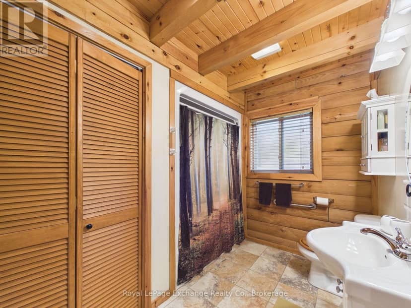 247 Huron Road, Huron-Kinloss, photo 8