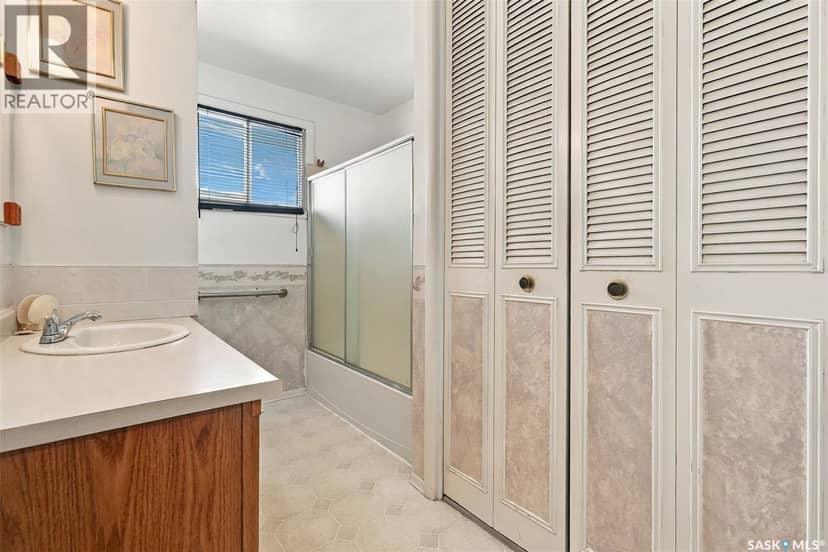 315 Lewis STREET — photo 14 of 40