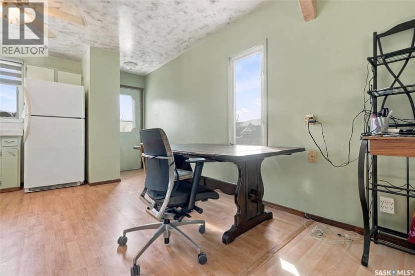 315 Lewis STREET — photo 9 of 40