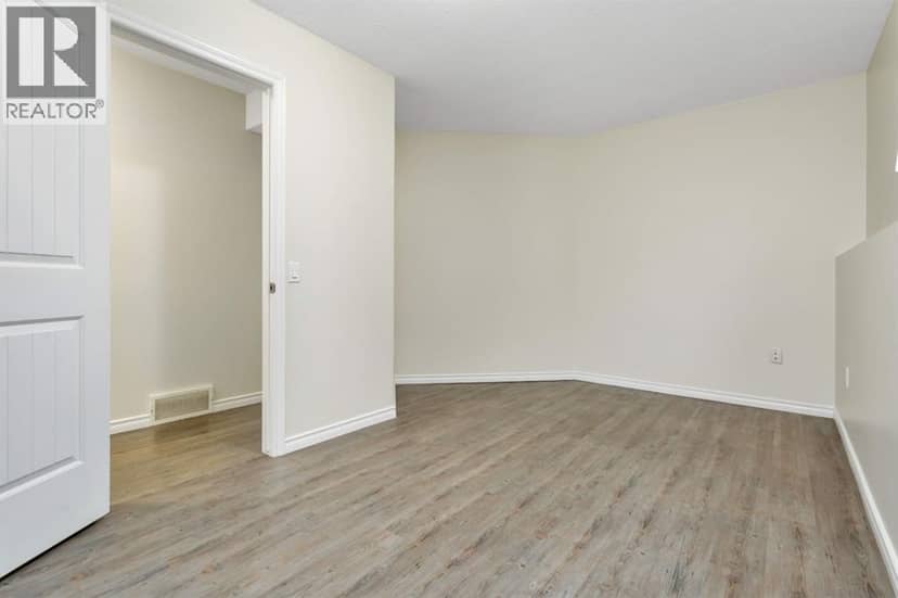 20 Hammond Close — photo 33 of 40