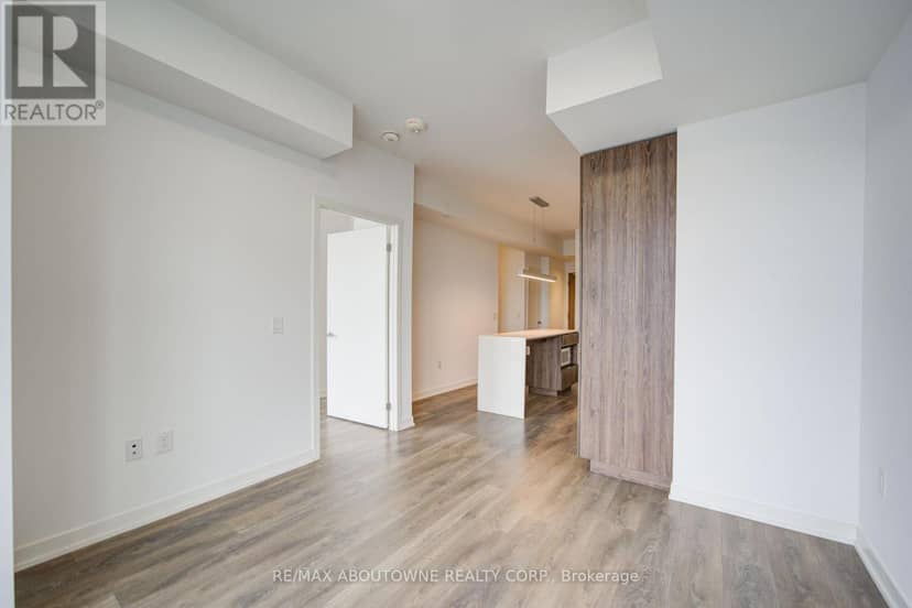 3102 - 20 Richardson Street — photo 20 of 40