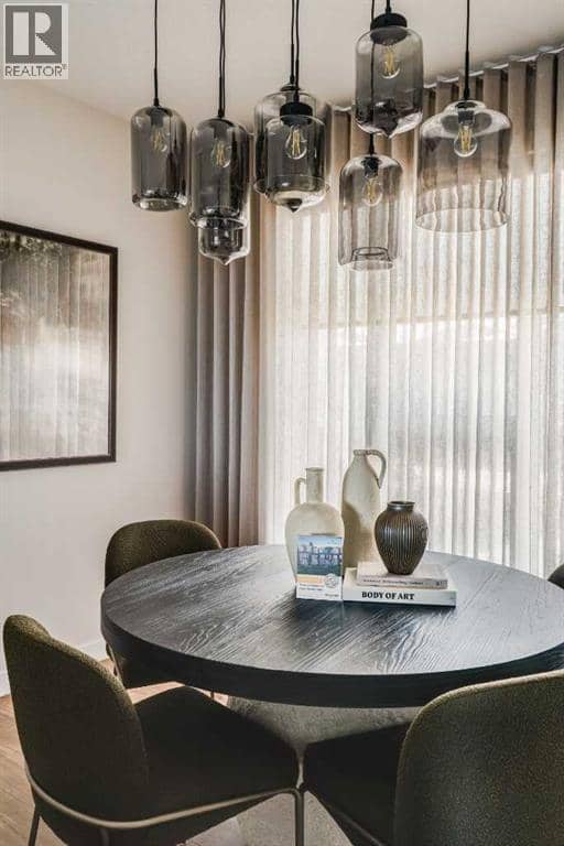 708 Sovereign Common SW — photo 16 of 35