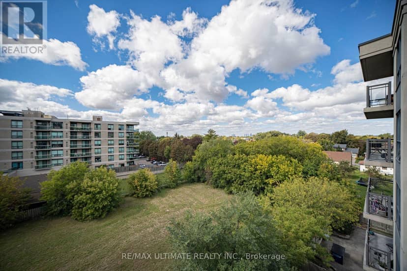 513 - 872 Sheppard Avenue W — photo 13 of 26