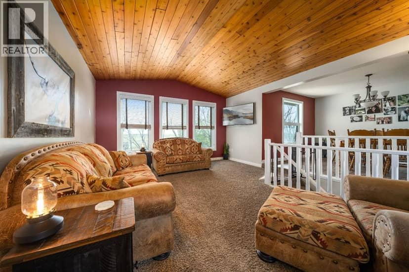 11310 Range Road 63 — photo 27 of 40