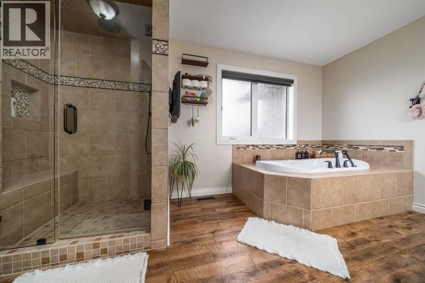 11310 Range Road 63 — photo 34 of 40