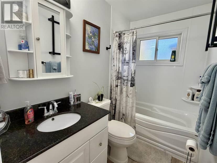 8 Benner PL — photo 23 of 40