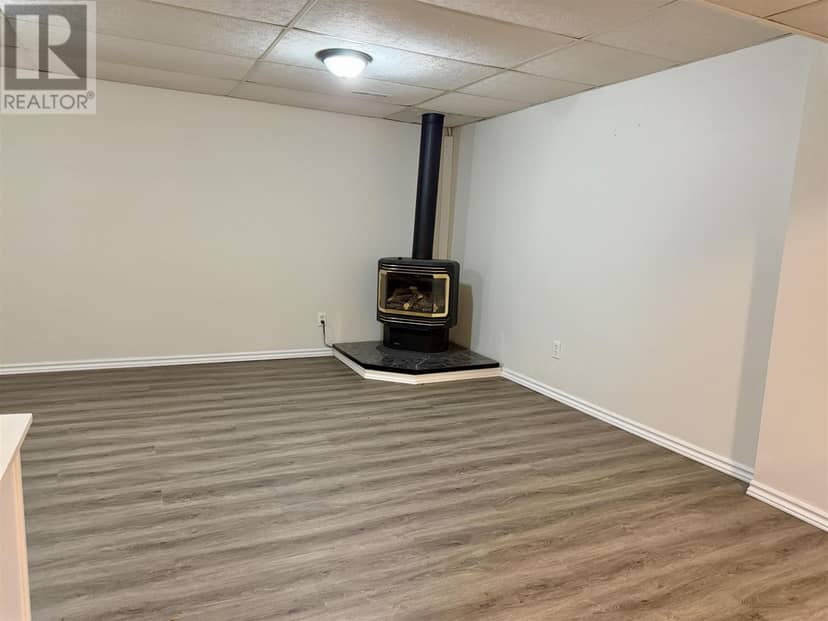 8 Benner PL — photo 25 of 40