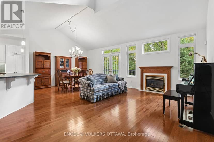 162 Maple Key Private — photo 7 of 30