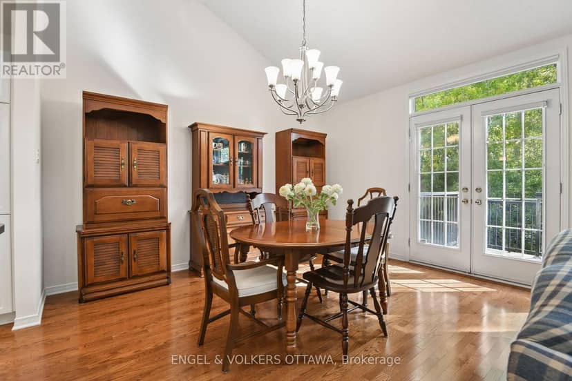 162 Maple Key Private — photo 9 of 30