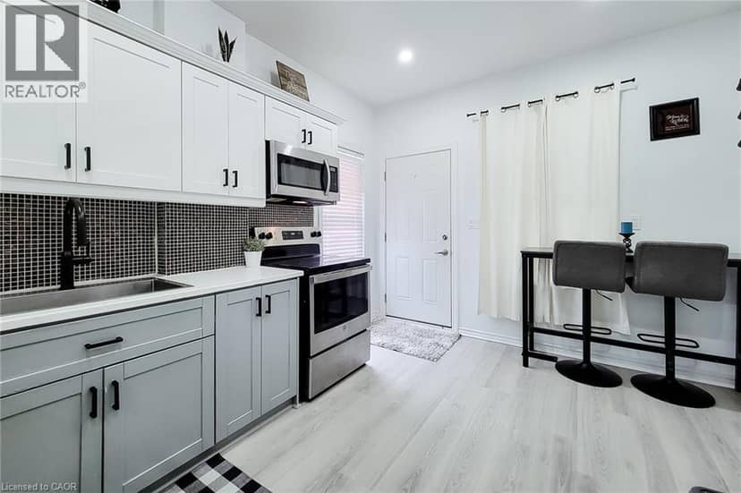 58 EAST 22ND Street — photo 24 of 40