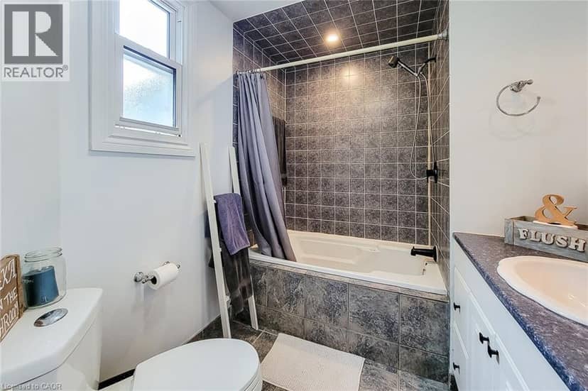58 EAST 22ND Street — photo 35 of 40