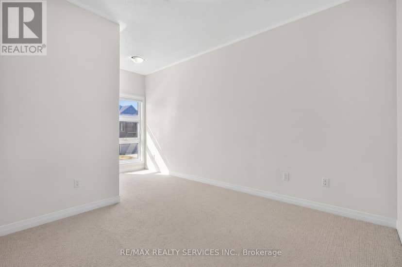225 Coronation Road — photo 33 of 40