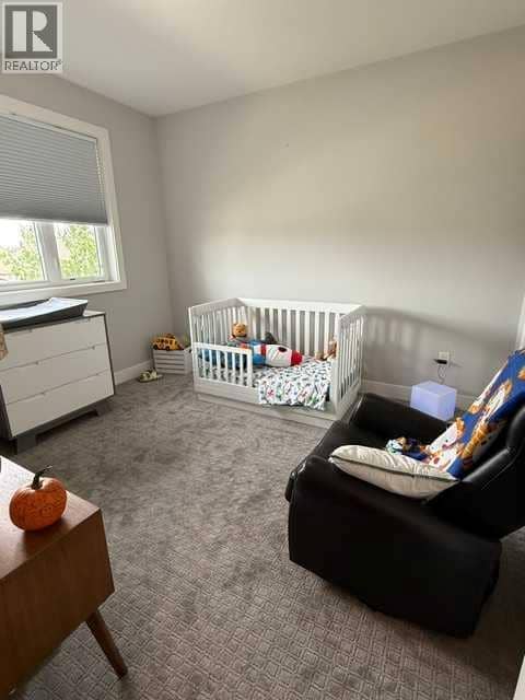 628 Sixmile Crescent S — photo 32 of 40