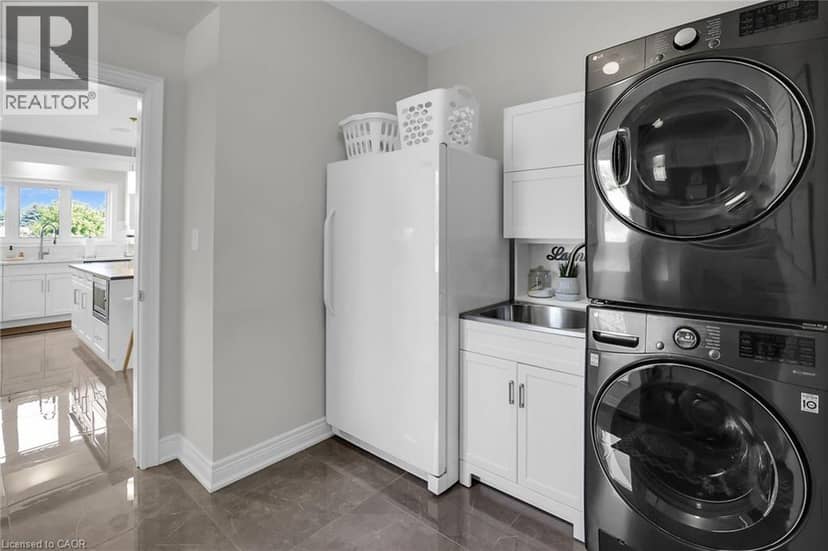 3608 CAROLINIA Court — photo 18 of 40