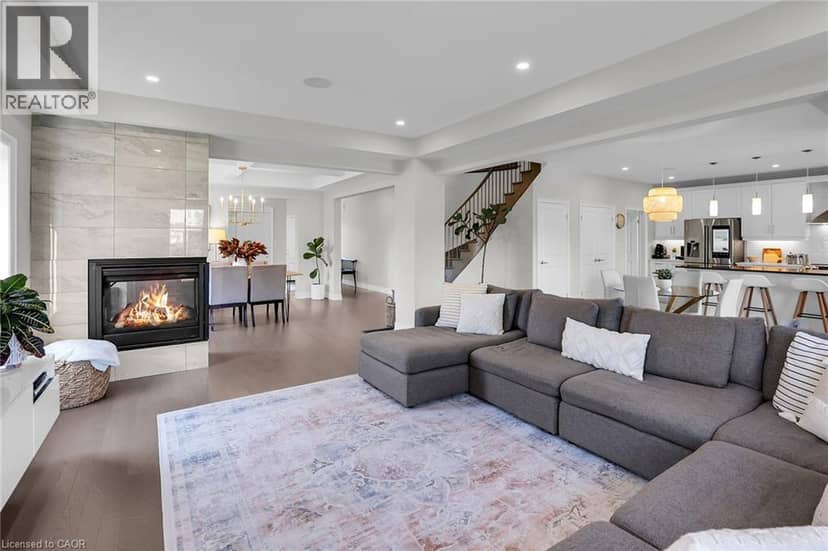 3608 CAROLINIA Court — photo 11 of 40