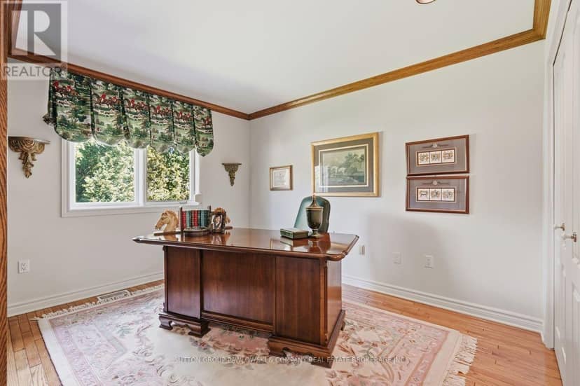 80 Carnegie Lane — photo 32 of 40