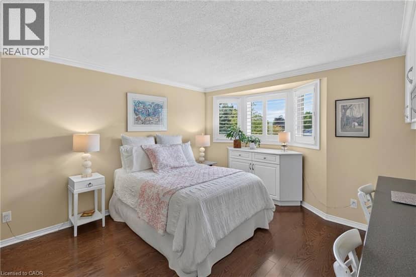 406 CRAIGLEITH Drive Unit# 1 — photo 27 of 40