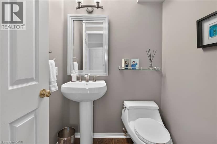 406 CRAIGLEITH Drive Unit# 1 — photo 14 of 40