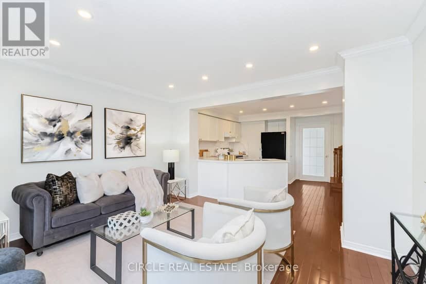 20 Langdale Crescent, Brampton, photo 6
