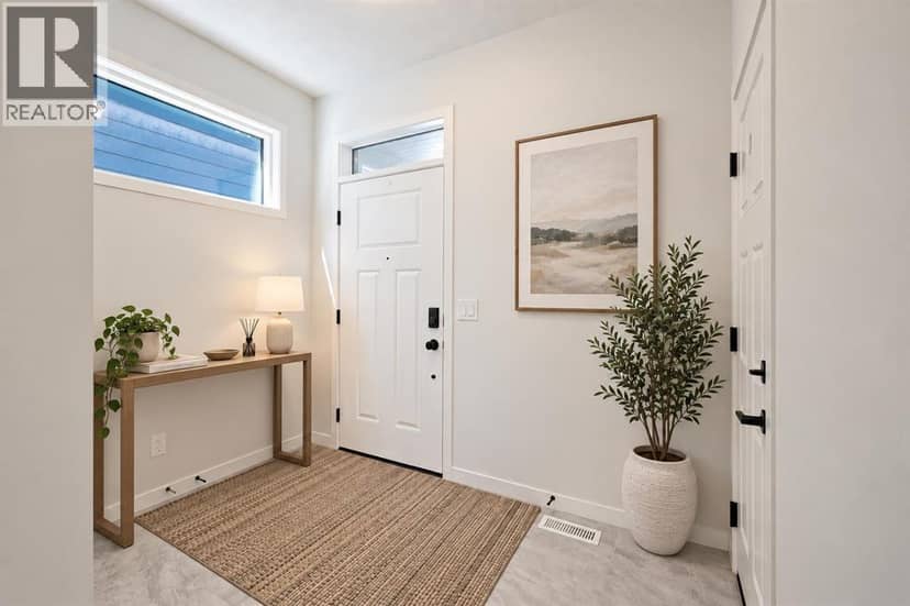 37 Rowmont Common NW, Calgary, photo 3