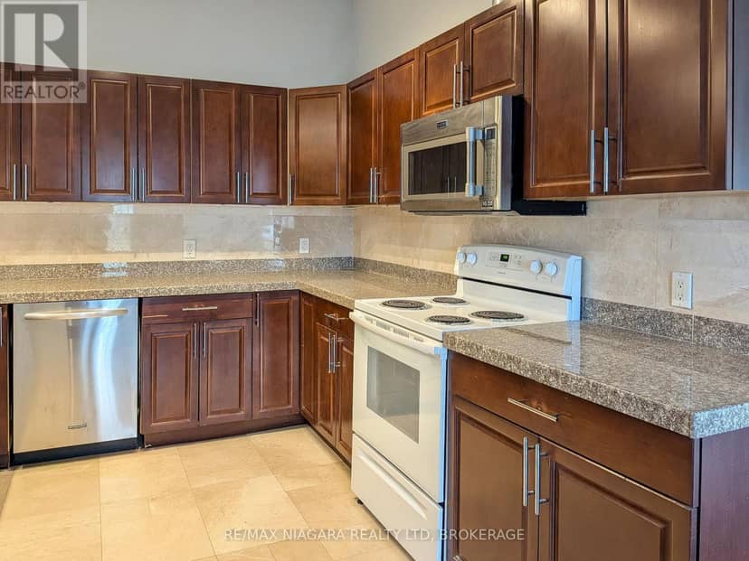 6122 Mayfair Drive, Niagara Falls, photo 8