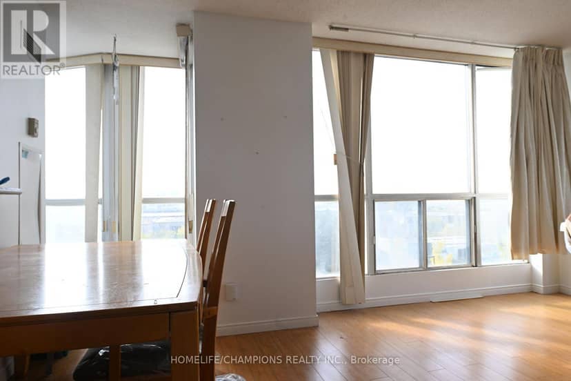 401 - 1470 Midland Avenue — photo 5 of 15