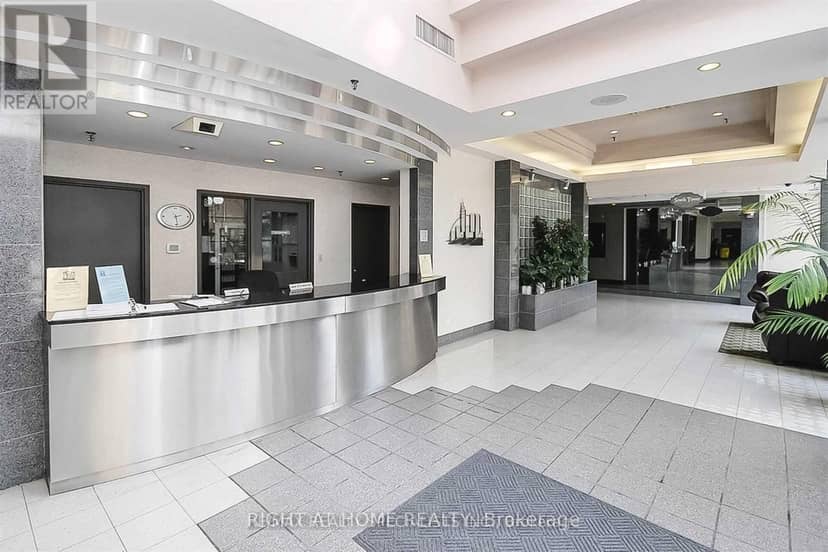 408 - 265 Enfield Place — photo 2 of 24
