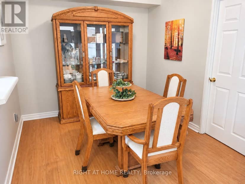 408 - 265 Enfield Place — photo 9 of 24