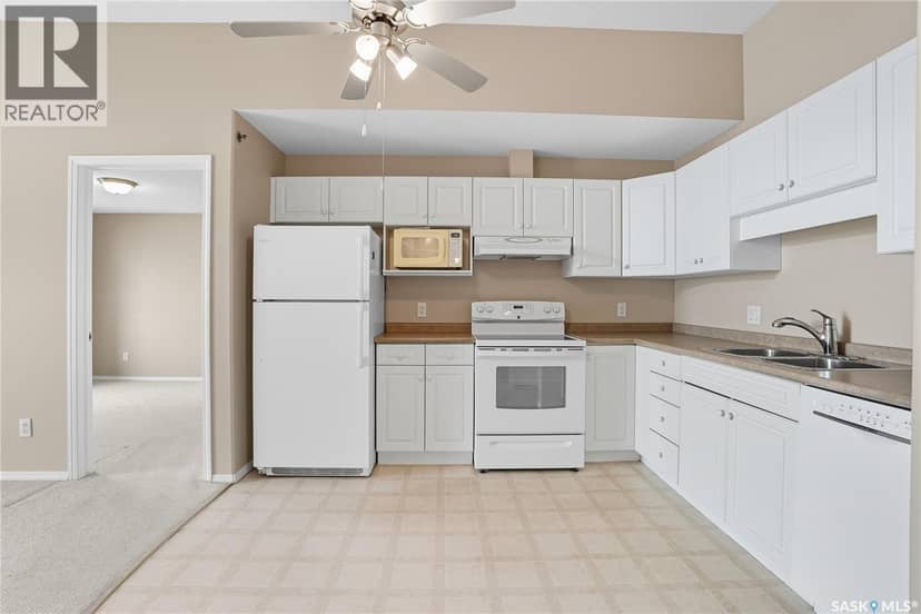 409 215 Lowe ROAD — photo 9 of 40