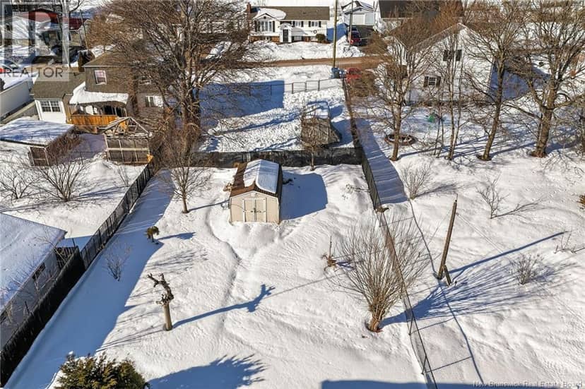 141 Gaspe Street — photo 38 of 40