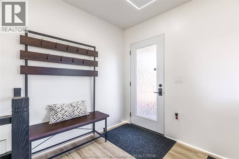 10634 Maynard LINE — photo 4 of 40