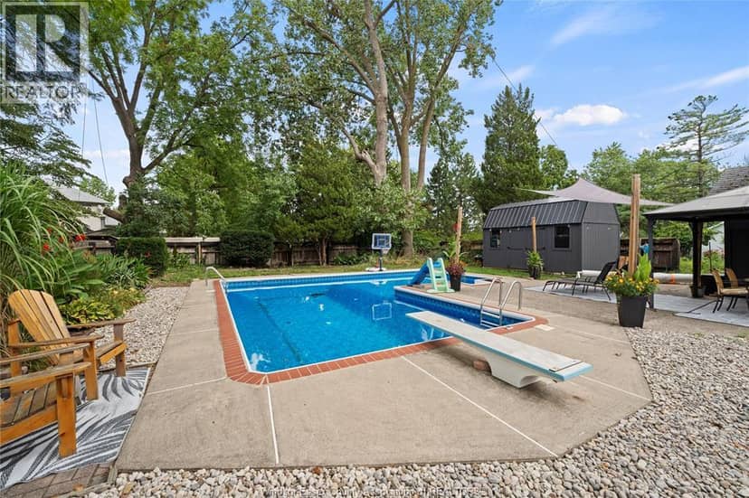 4580 Howard AVENUE — photo 37 of 40