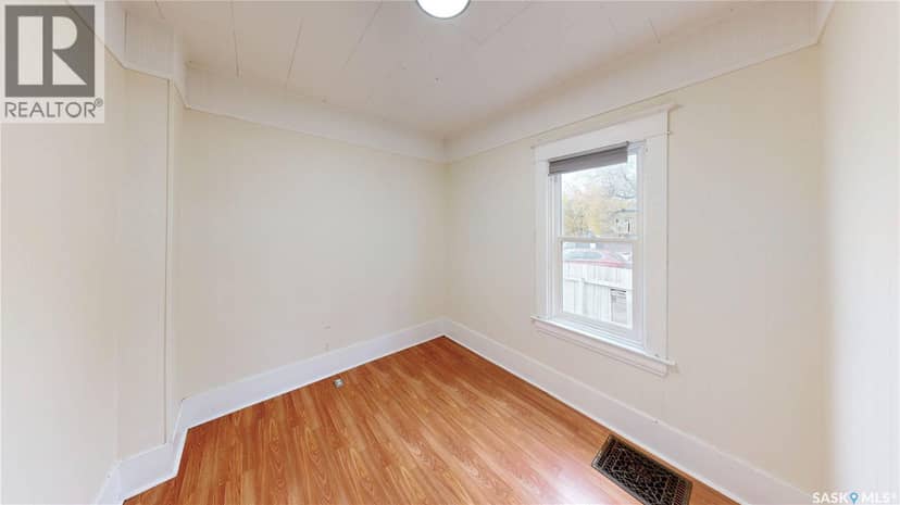 1175 Rae STREET — photo 9 of 40