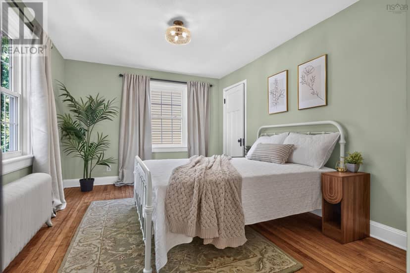 2934 Oxford Street — photo 21 of 40