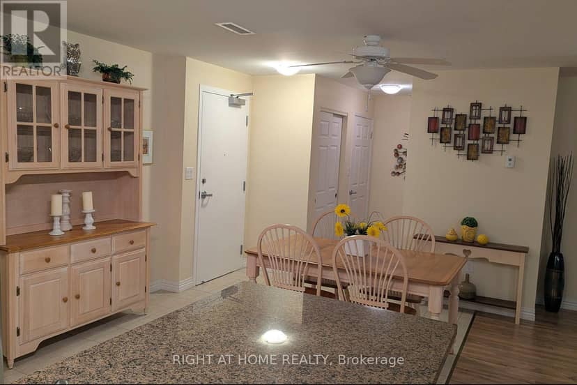 411 - 141 Vansickle Road — photo 18 of 40