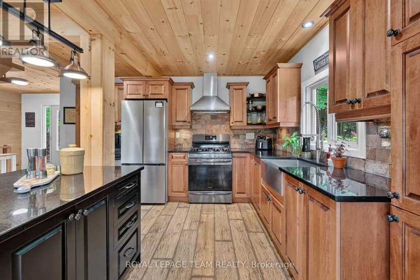 102 & 110 McVicar Lane, McNab/Braeside, photo 6