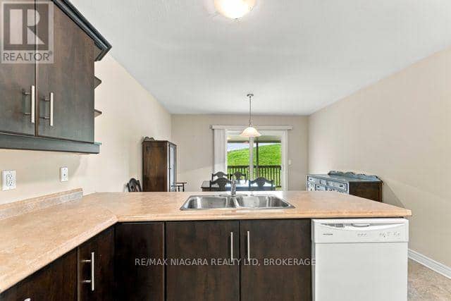 50 Shipview Court — photo 12 of 31