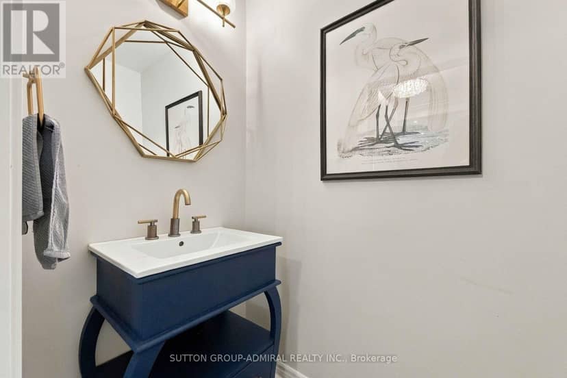 11 Summerglade Drive — photo 17 of 40