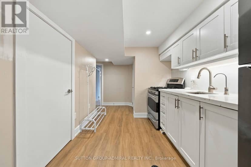 11 Summerglade Drive — photo 30 of 40