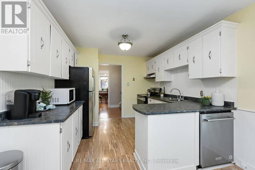 209 Malton Road — photo 13 of 40