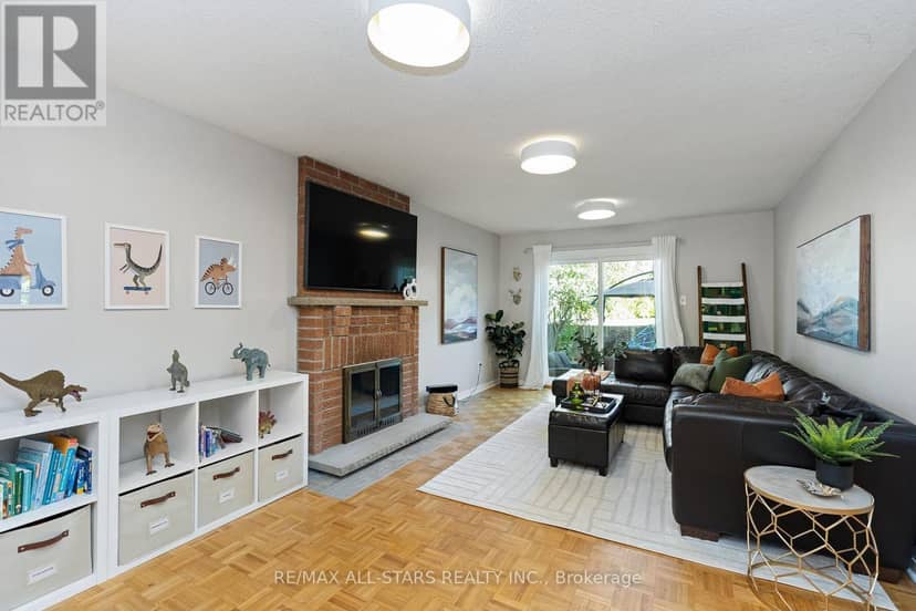 209 Malton Road — photo 14 of 40