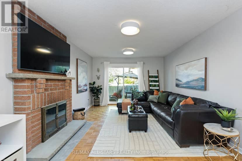 209 Malton Road — photo 15 of 40