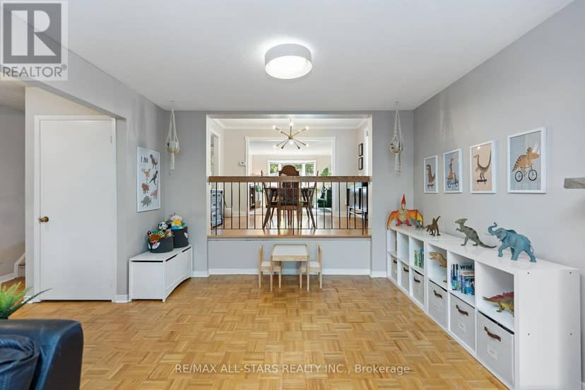 209 Malton Road — photo 17 of 40