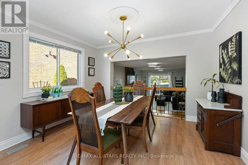 209 Malton Road, Newmarket, photo 7