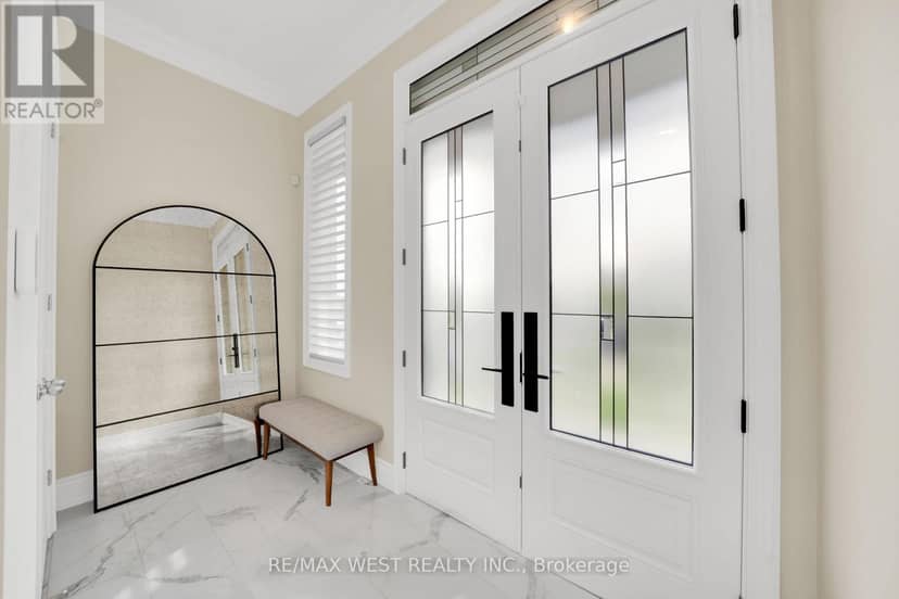 201 Bellefond Street, Vaughan, photo 4