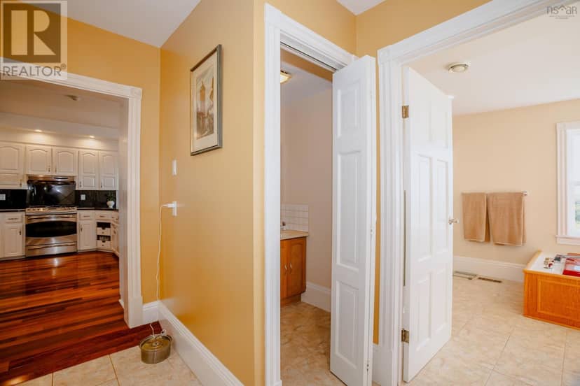 1692 Raynardton Road — photo 11 of 40