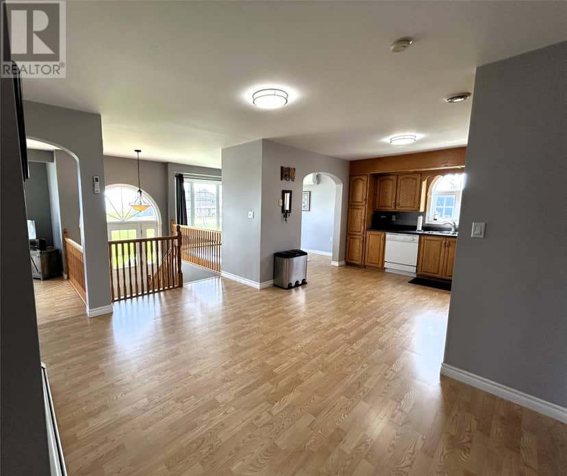 1130 Oceanview Drive — photo 15 of 40