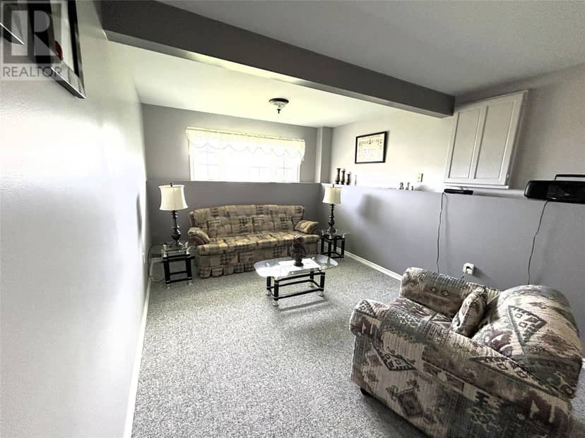 1130 Oceanview Drive — photo 37 of 40
