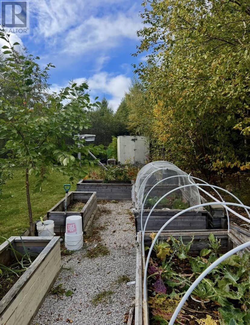 24 Farm Road — photo 18 of 40